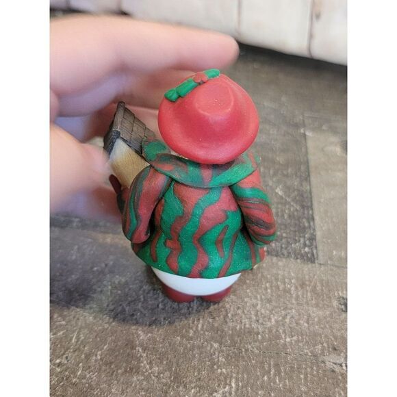 Women snowman broom bling birdhouse ornament Xmas decor - Picture 3 of 5